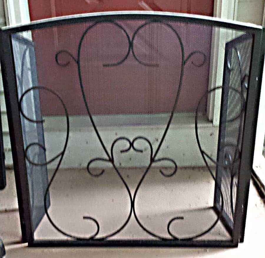 fire screen with wire work