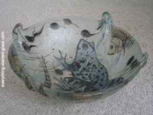 bowl with folded edges from slumping over mold