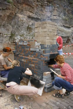 building a kiln with kiln bricks