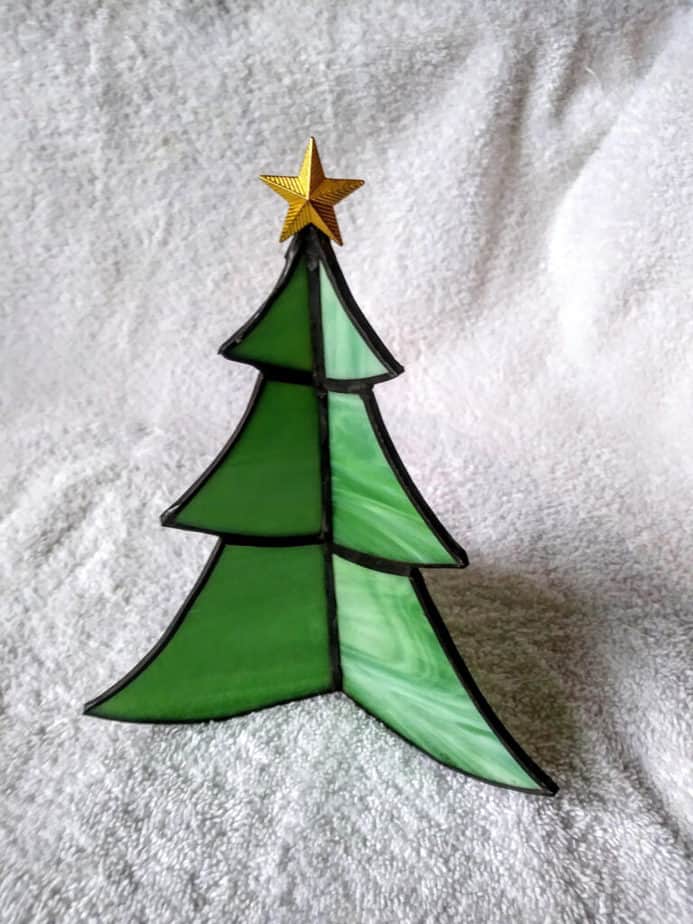 Stained Glass Christmas Tree Pattern - Decorate Your Christmas Table